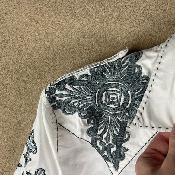 Roar Shirt Mens Extra Large White Embroidered Buckle Wings Crosses Long Sleeve - Picture 11 of 16